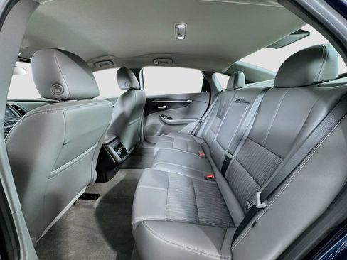 Used 2019 Chevrolet Impala LS FWD image 11