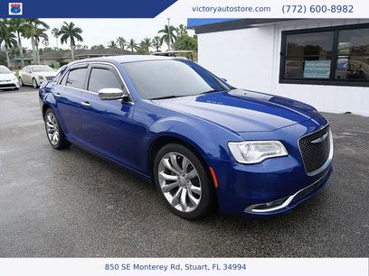 Used 2019 Chrysler 300 Limited w/ Safetytec Plus Group