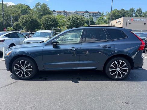 Certified 2023 Volvo XC60 B5 Plus w/ Climate Package AWD/4WD image 3