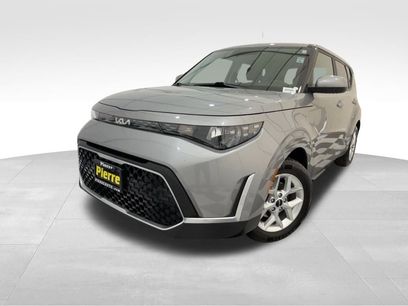 Used 2023 Kia Soul LX w/ Option Group 015