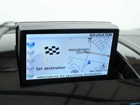 Used 2011 Aston Martin V8 Vantage Coupe RWD image 27
