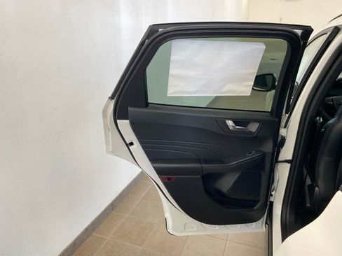 New 2025 Ford Escape ST-Line w/ Tech Pack #1 image 35