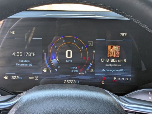 Used 2025 Chevrolet Equinox LT image 18