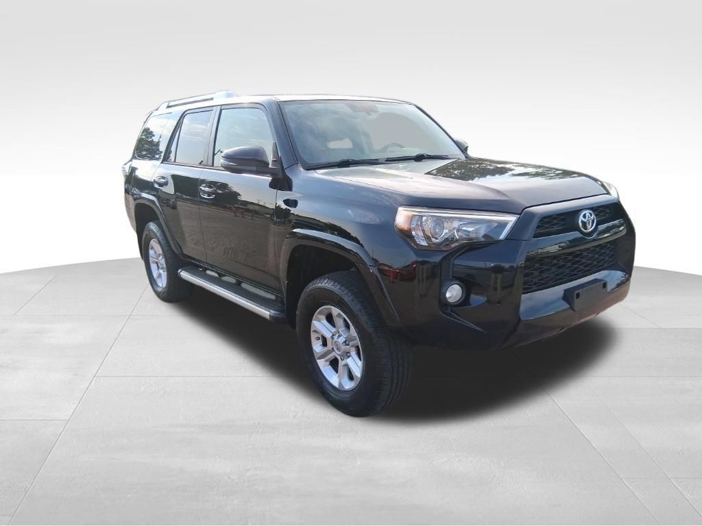 Used 2018 Toyota 4Runner SR5 Premium AWD/4WD image 4