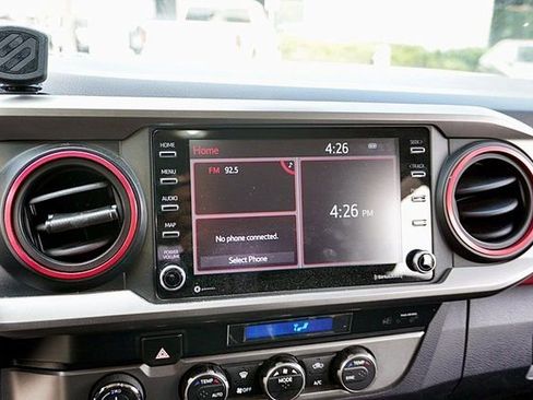 Used 2022 Toyota Tacoma SR5 image 23