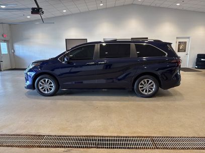 Used 2023 Toyota Sienna XLE