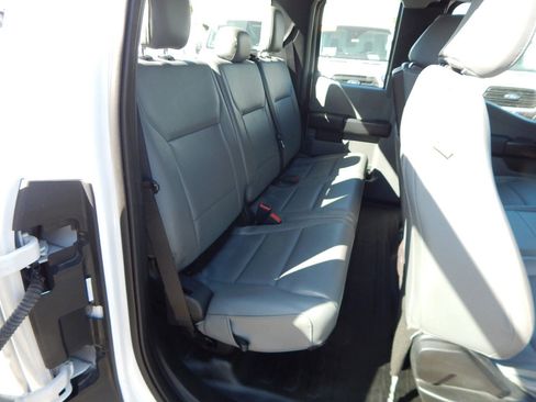 Used 2022 Ford F150 XL image 18