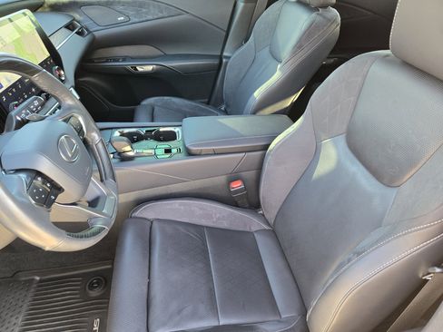 Certified 2023 Lexus RX 350 FWD w/ Accessory Package (Z1) image 21