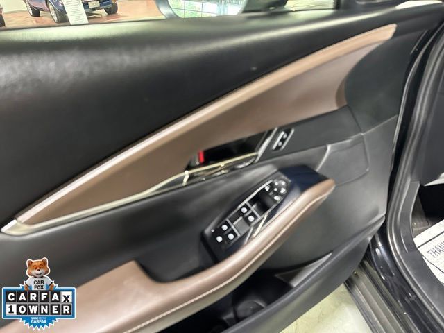 Used 2022 MAZDA CX-30 AWD 2.5 S w/ Premium Package image 17
