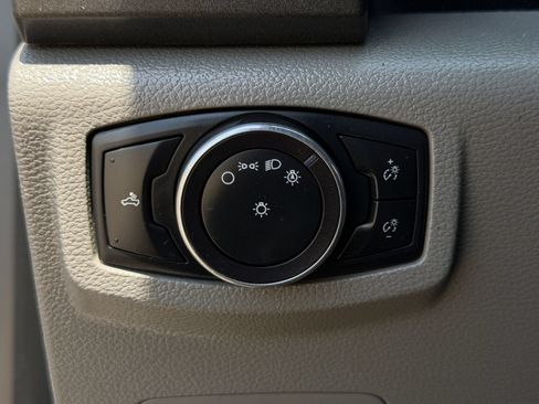 Used 2019 Ford F250 XL w/ XL Value Package AWD/4WD image 24
