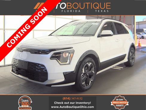 Used 2023 Kia Niro Wind w/ Wind Preserve Package FWD image 1