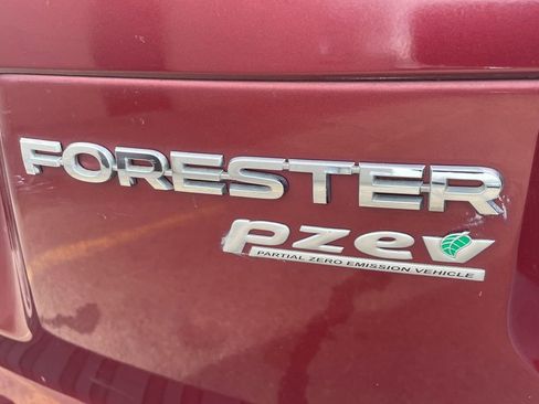 Used 2015 Subaru Forester 2.5i Premium image 24