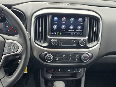 Used 2022 Chevrolet Colorado LT w/ LT Convenience Package image 18