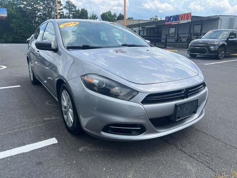 Used 2014 Dodge Dart SXT FWD image 3