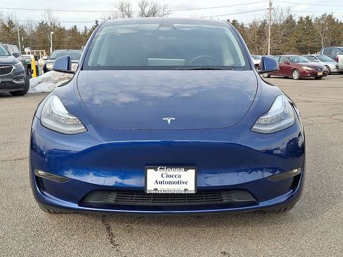 Used 2021 Tesla Model Y Long Range image 6