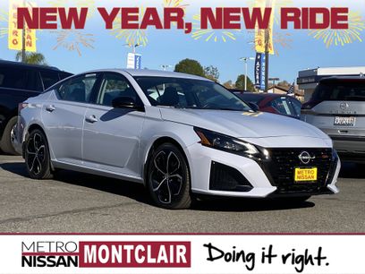 Used 2023 Nissan Altima 2.5 SR