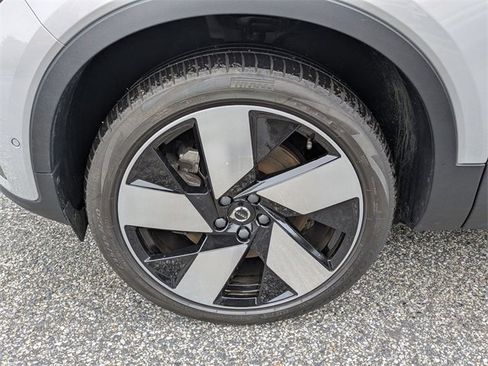 Certified 2023 Volvo XC40 Recharge Ultimate image 29