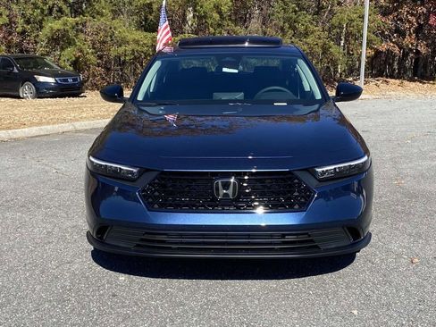 New 2025 Honda Accord SE image 7