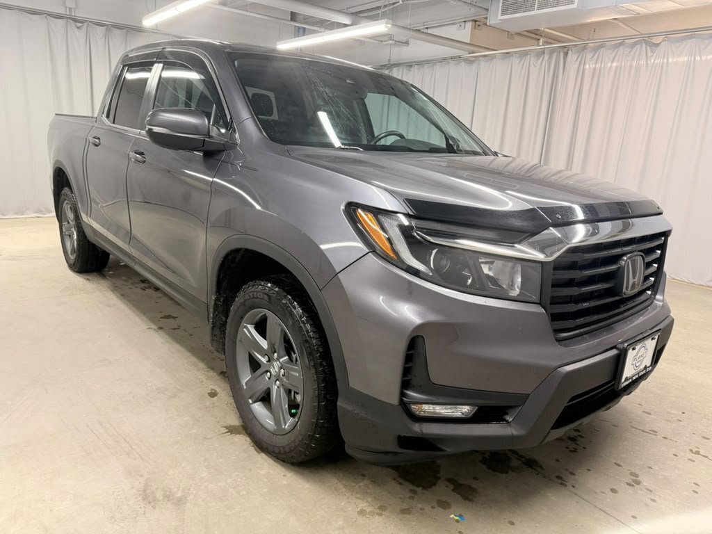 Certified 2023 Honda Ridgeline RTL image 2