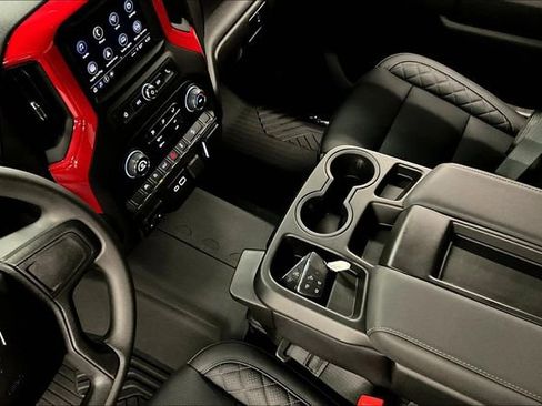 Used 2025 Chevrolet Silverado 1500 Custom Trail Boss image 16