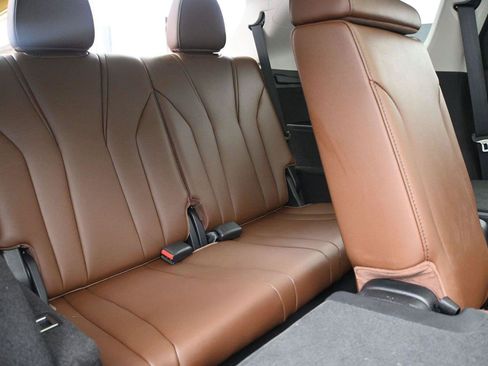 Used 2025 Acura MDX SH-AWD w/ Technology Package image 25