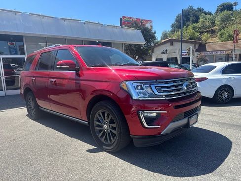 Used 2021 Ford Expedition Limited RWD image 3
