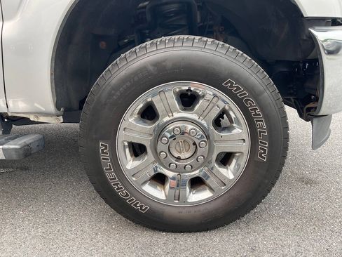Used 2016 Ford F350 Lariat AWD/4WD image 14