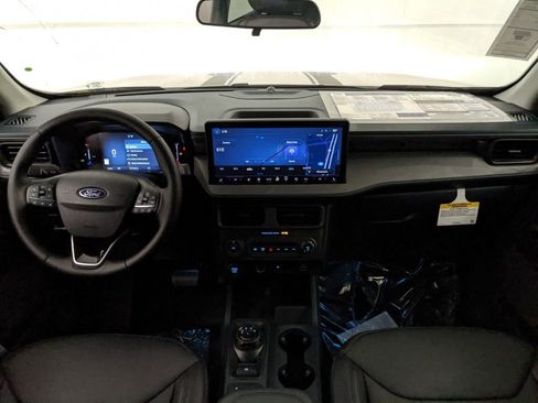 New 2025 Ford Maverick Lariat w/ Black Appearance Package image 13