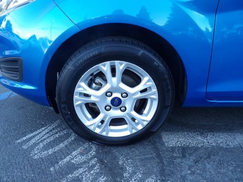 Used 2016 Ford Fiesta SE FWD image 13