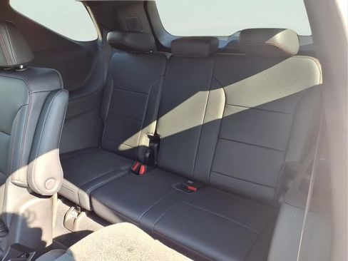 New 2026 Chevrolet Traverse Z71 w/ Enhanced Driving Package AWD/4WD image 20