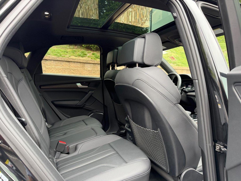 Used 2025 Audi Q5 2.0T Premium AWD/4WD image 10