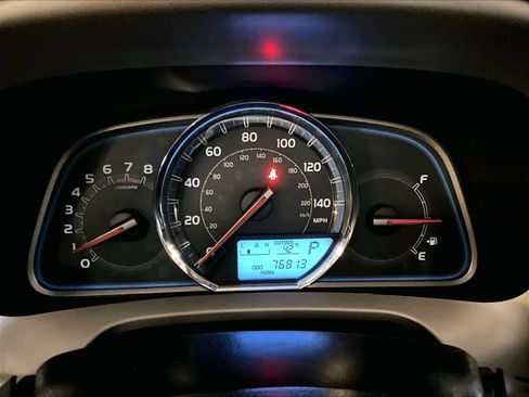 Used 2014 Toyota RAV4 Limited w/ Technology Package image 25