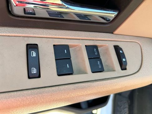 Used 2012 Ford F150 XLT w/ XLT Chrome Pkg image 17