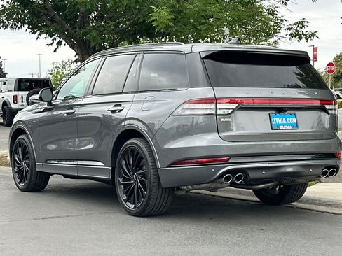 Used 2025 Lincoln Aviator Reserve w/ Luxury Package AWD/4WD image 6