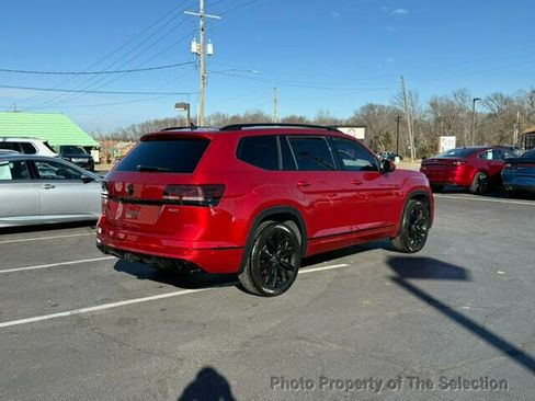 Used 2021 Volkswagen Atlas SEL Premium image 13