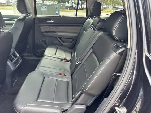 Used 2023 Volkswagen Atlas SE FWD image 14