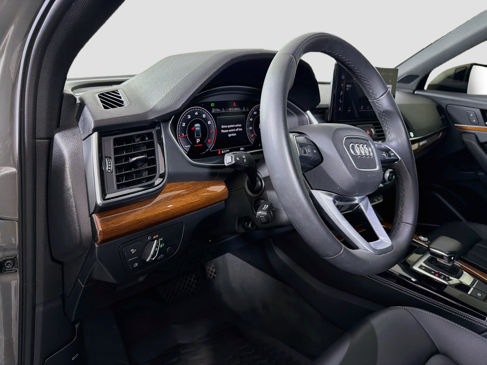 Used 2023 Audi Q5 2.0T Premium Plus w/ Premium Plus Package AWD/4WD image 10