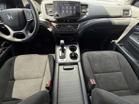 Used 2020 Honda Pilot EX image 24