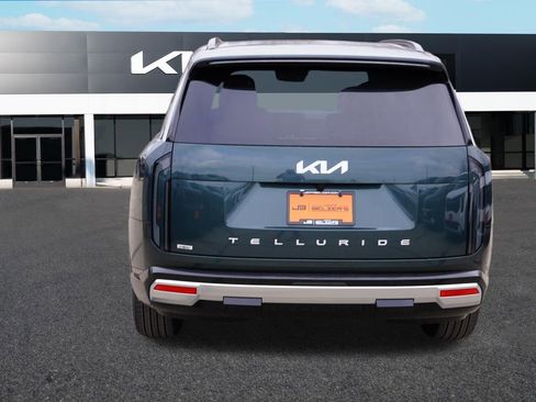 New 2027 Kia Telluride SX w/ Towing Package FWD image 4