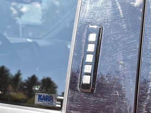 Used 2020 Ford F150 XLT w/ Equipment Group 302A Luxury image 9