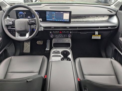 New 2026 Hyundai Ioniq 9 Calligraphy image 14