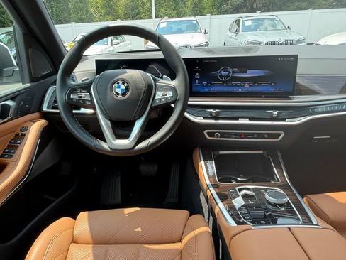 Used 2026 BMW X5 xDrive40i w/ Climate Comfort Package AWD/4WD image 15