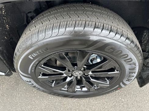 New 2026 Toyota RAV4 SE image 27