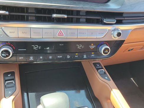 Used 2025 Kia Telluride SX X-Line image 23