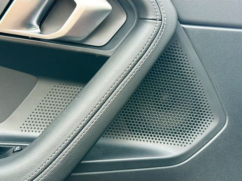 Used 2025 BMW 230i Coupe image 23