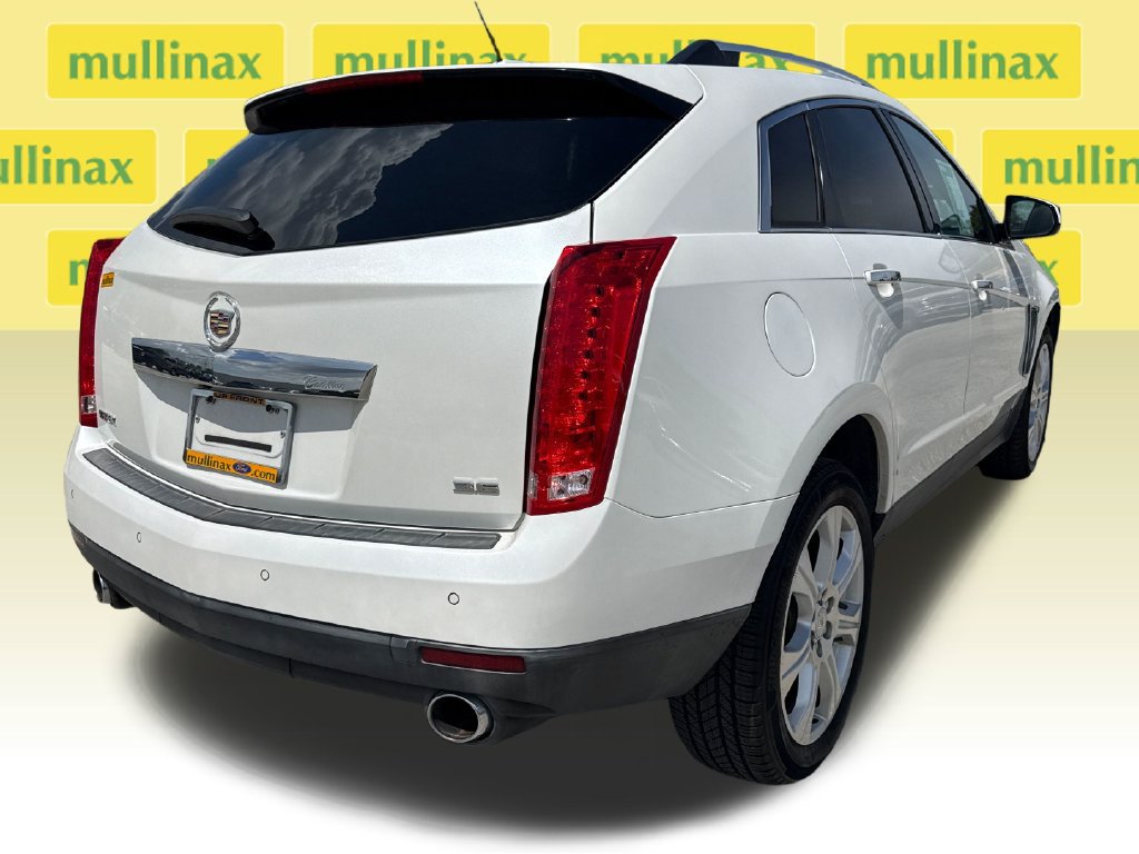 Used 2016 Cadillac SRX Performance w/ Driver Awareness Package FWD image 4