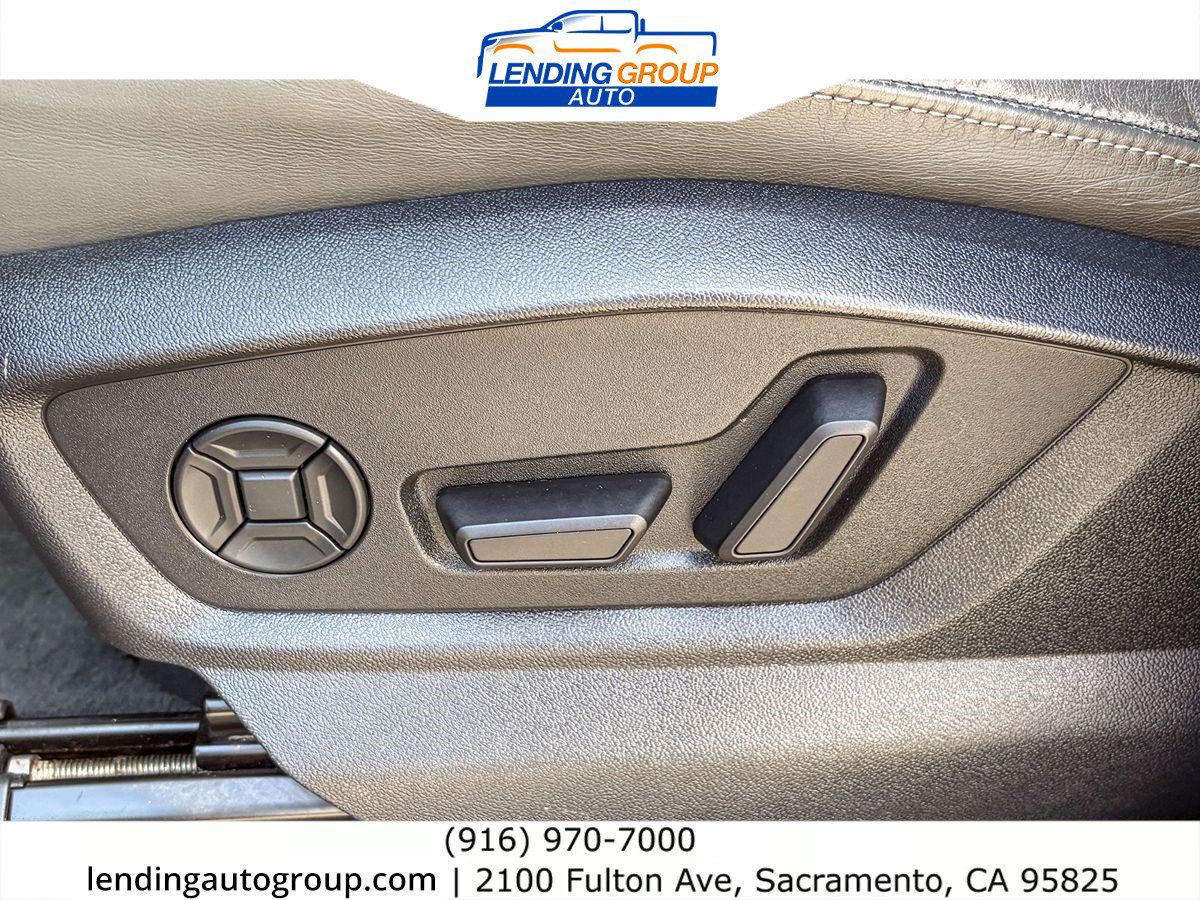 Used 2019 Audi Q8 Prestige w/ Adaptive Chassis Package AWD/4WD image 20