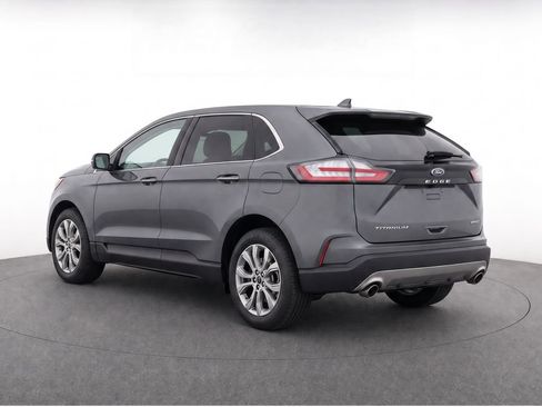 Used 2024 Ford Edge Titanium AWD/4WD image 3