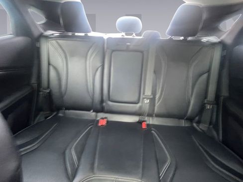 Used 2022 Ford Mustang Mach-E Premium image 16