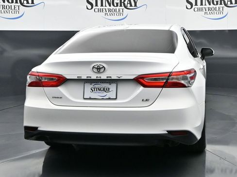 Used 2020 Toyota Camry LE image 6